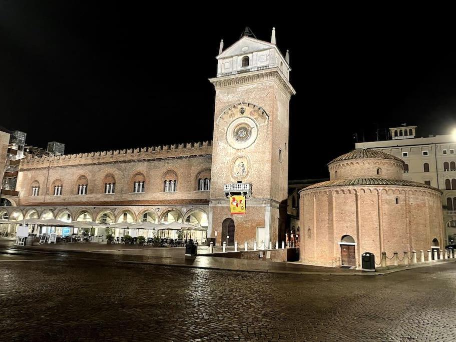 Apartment Under The Basilica Of Sant'Andrea Mantova Ngoại thất bức ảnh
